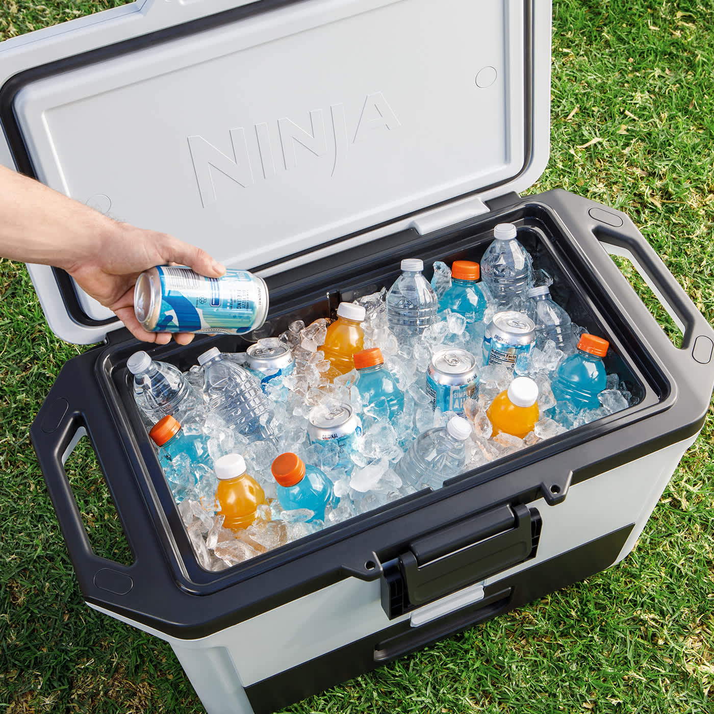 Ninja FrostVault 50QT/47L Hard Cooler with Dry Zone – Lake Paddle